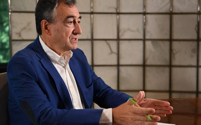 Aitor Esteban.