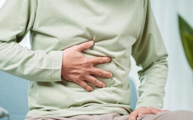 El fármaco está indicado para el tratamiento y la prevención del reflujo gastroesofágico, la hiperacidez gástrica y la protección de la mucosa del estómago y del esófago.