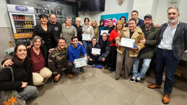 Astelehenean banatu ziren aintzatespenak