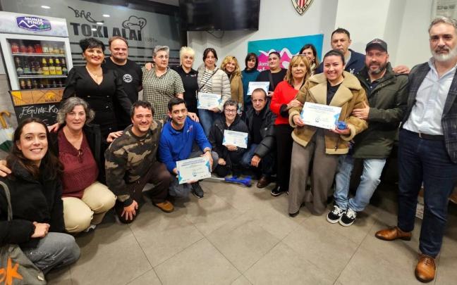 Astelehenean banatu ziren aintzatespenak