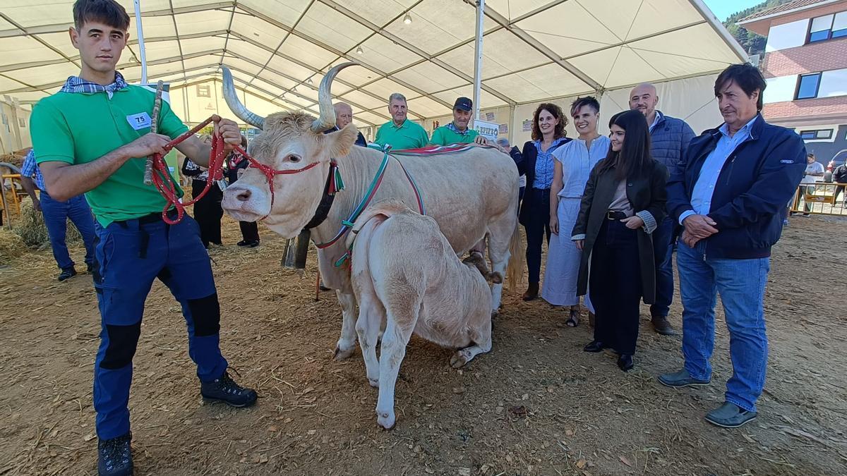 Jon Koldo Bikandi vuelve a triunfar en la feria del Primer Lunes de Octubre