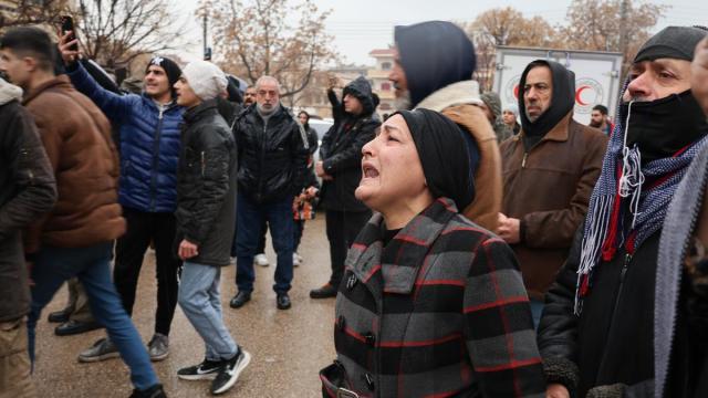 Nuevos episodios de violencia durante nuevas protestas de la minoría alauí en Siria