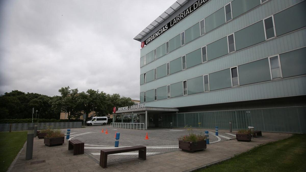 Exterior del servicio de Urgencias del Hospital Universitario de Navarra.