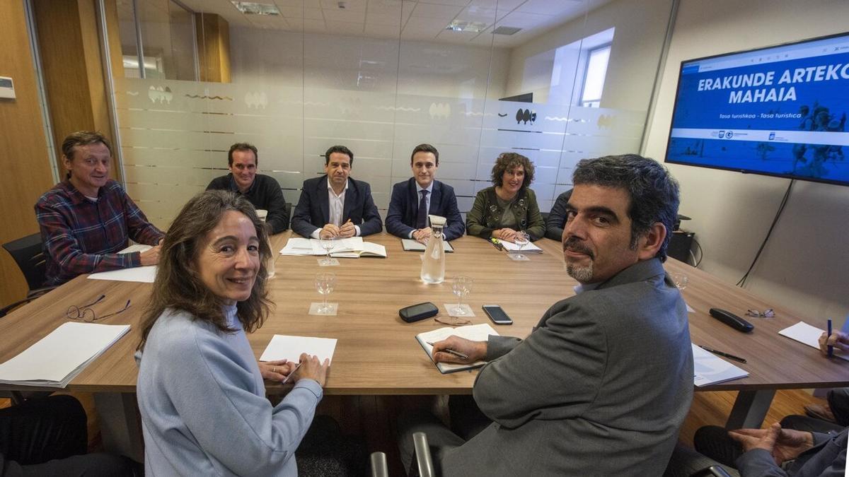 Marisol Garmendia y Eneko Goia, al inicio de la pasada legislatura.