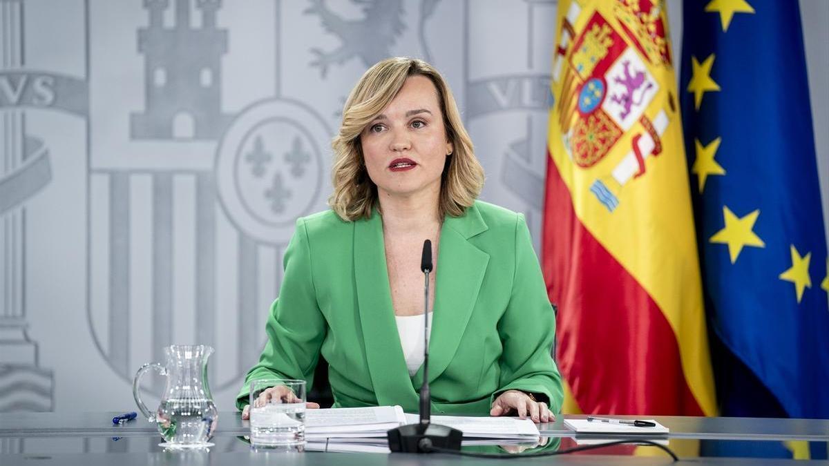 La ministra de Educación, Formación Profesional y Deporte, Pilar Alergía, durante la rueda de prensa posterior al Consejo de Ministros.