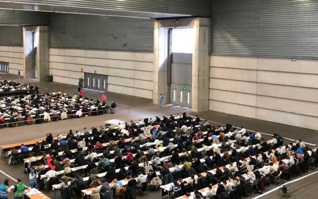 Imagen de aspirantes a una OPE en el BEC