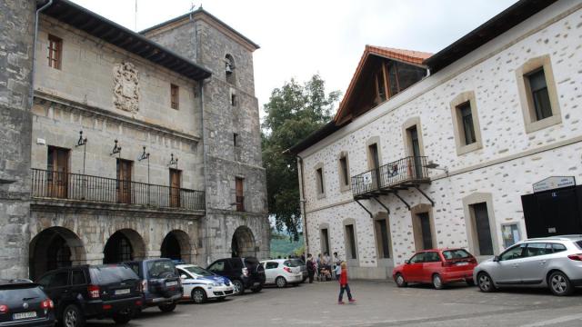 Ayuntamiento de Ayala en la localidad de Respaldiza