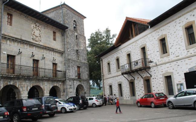 Ayuntamiento de Ayala en la localidad de Respaldiza