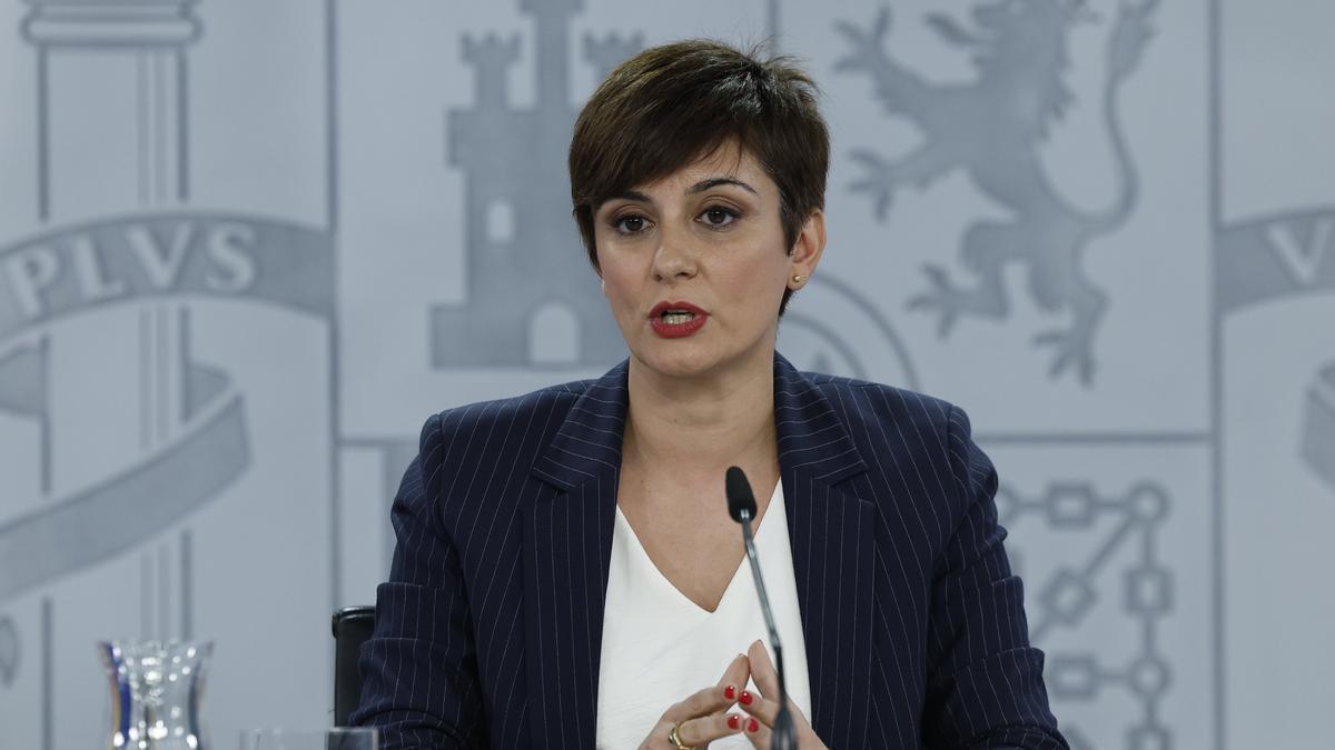La portavoz del Gobierno español, Isabel Rodríguez, tras la rueda de prensa posterior al Consejo de Ministros.