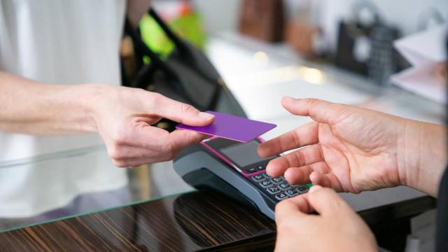Denominadas monedero, las tarjetas de prepago se consideran dinero electrónico.