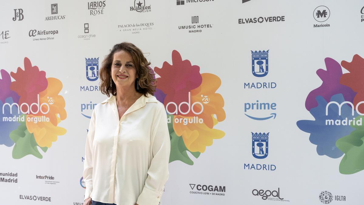 Carla Antonelli durante al presentación de la Fiesta del Orgullo en Madrid.