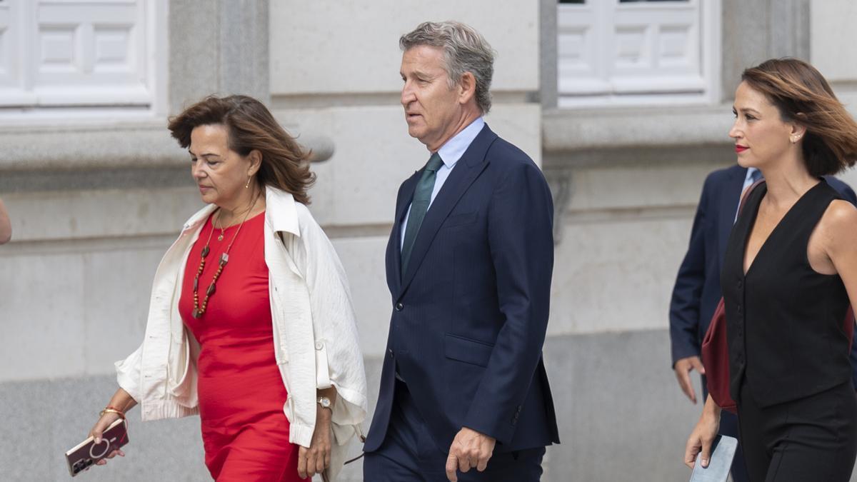 El presidente del PP, Alberto Núñez Feijóo, a su llegada al acto solemne de apertura del año judicial 2026-2027.