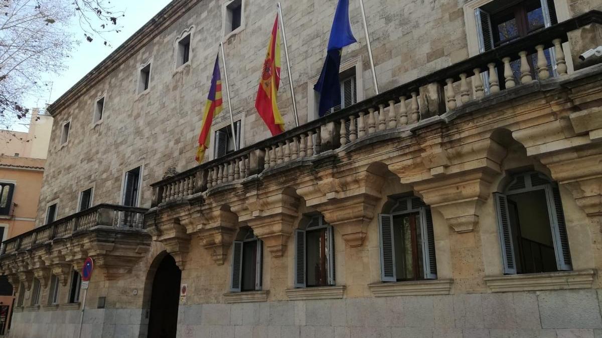 Fachada de la Audiencia de Palma.