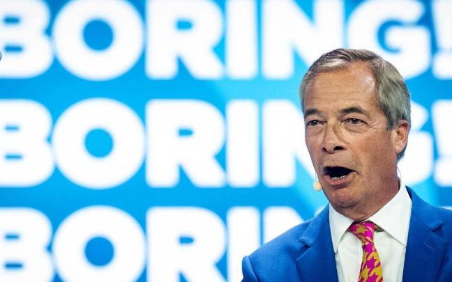 El ultraderechista Nigel Farage durante su discurso en Birmingham.