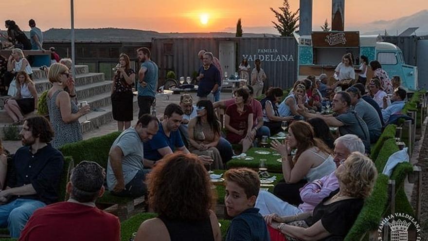 Atardecer en el Jardín de las Variedades de Bodegas Valdelana.