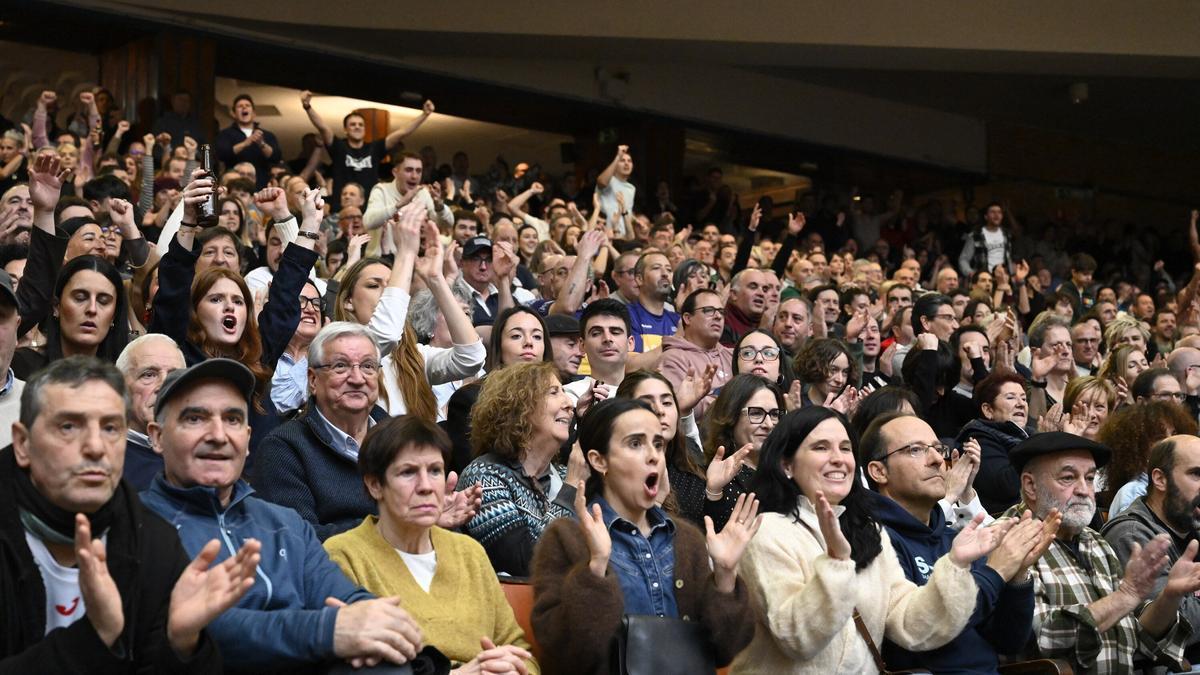 En imágenes: el ambiente de la final del Eusko Label Winter Series de Gernika, que ganaron Johan-Basque ante Goitia-Lekerika.