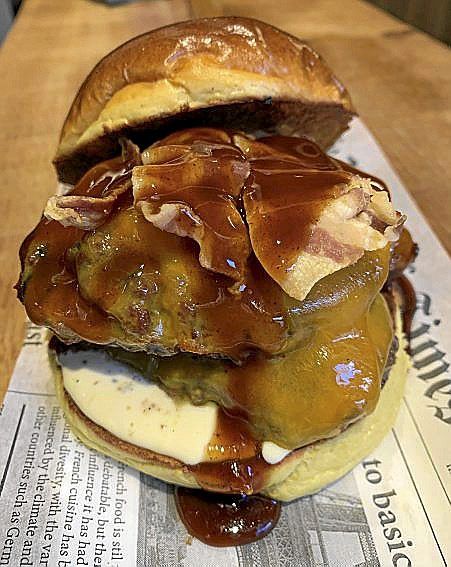 Su famosa 'smash burguer'.