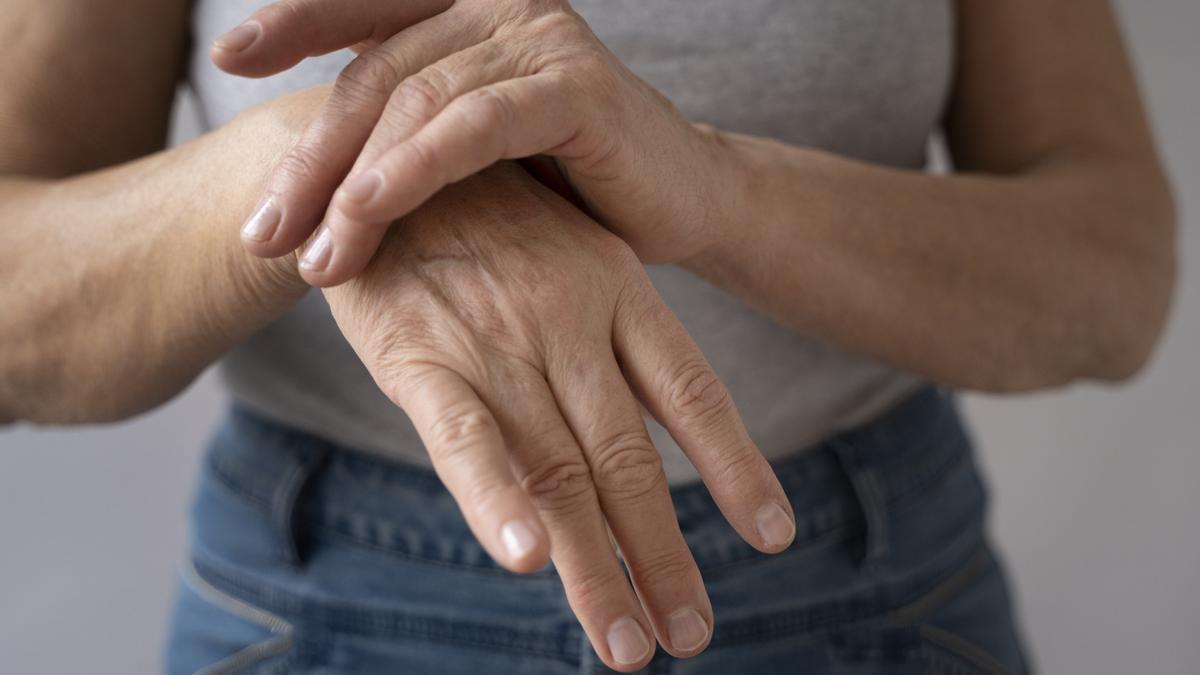 A la osteoporosis se le considera la enfermedad 'silente' porque no ocasiona síntomas perceptibles