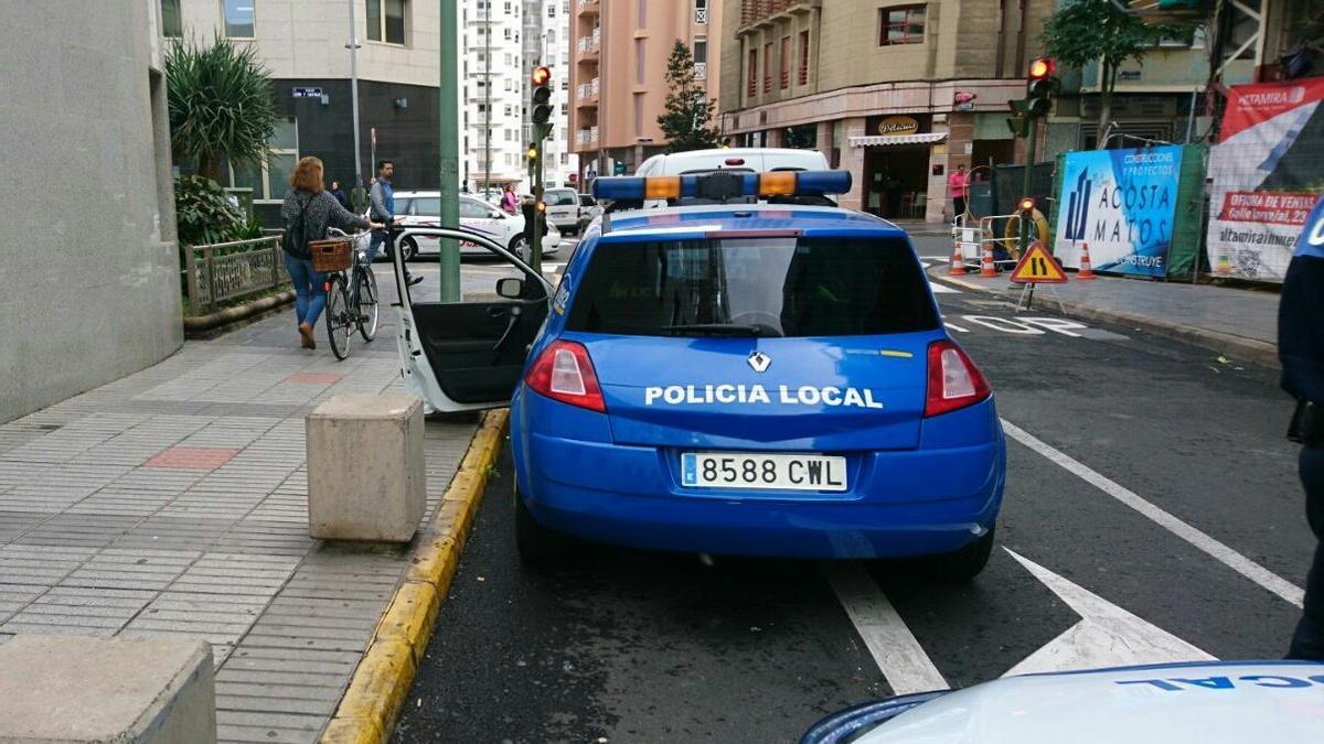 Vehículo de la policía local de Lugo.