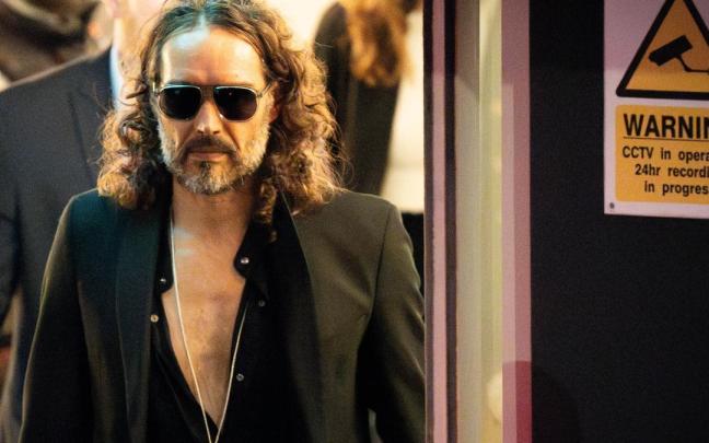 Russell Brand, actor y cómico británico. Russell Brand, actor y cómico británico.
