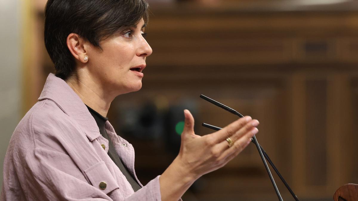 La ministra de Vivienda, Isabel Rodríguez, en el Congreso de los Diputados.