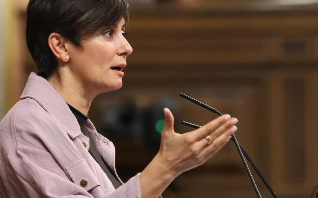 La ministra de Vivienda, Isabel Rodríguez, en el Congreso de los Diputados.