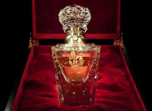 Lujoso envase de Clive Christian Nº 1 Imperial Majesty.