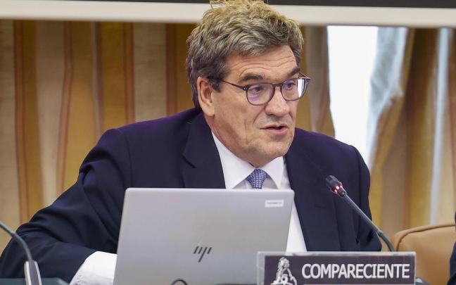 El gobernador del Banco de España, José Luis Escrivá, comparece ante la Comisión de Economía del Congreso. / EFE El gobernador del Banco de España, José Luis Escrivá, comparece ante la Comisión de Economía del Congreso.
