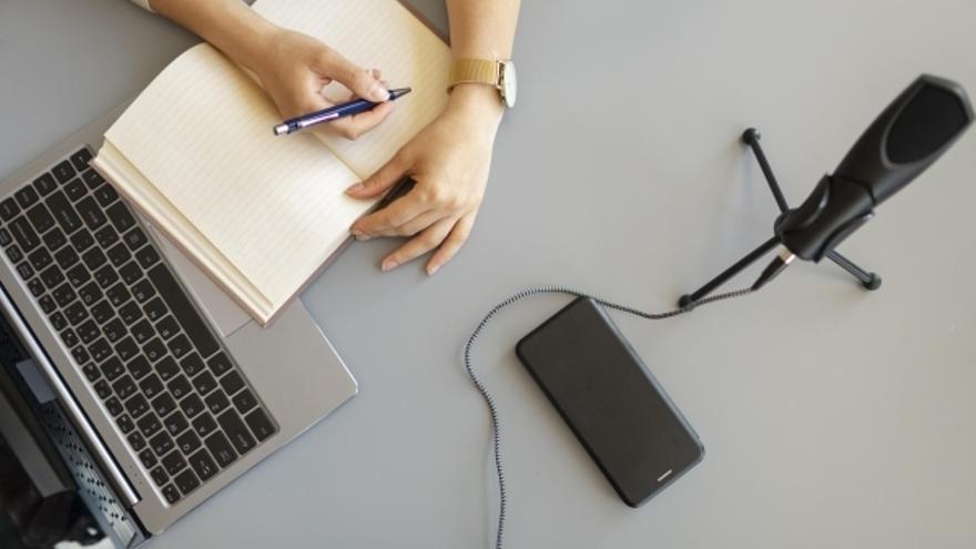 Casi la mitad de los periodistas vascos frena el uso de la Inteligencia Artificial por dudas éticas