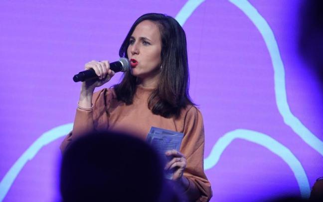 La ministra de Derechos Sociales y Agenda 2030, Ione Belarra, interviene en un encuentro de Podemos.