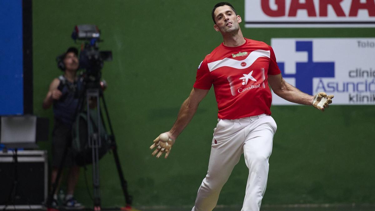 Peio Etxeberria y Mariezkurrena II vencen a Ezkurdia y Albisu en Larraintzar en la segunda jornada del Masters CaixaBank.