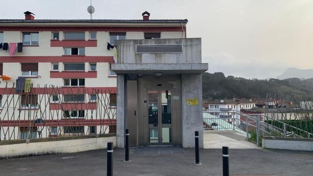 El ascensor lleva casi dos años sin funcionar