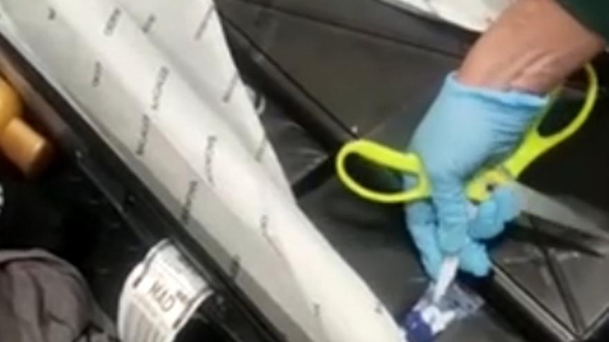 Intervienen en el aeropuerto de Bilbao 4.687 gramos de cocaína
