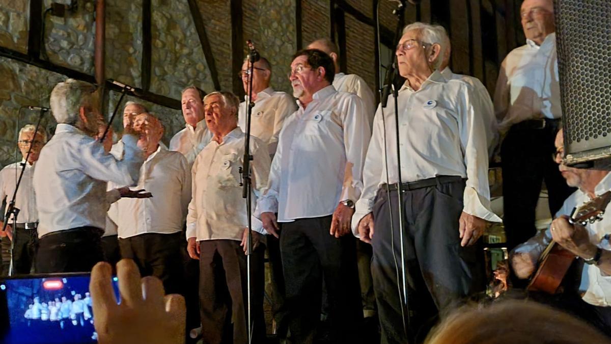 El coro Gaztelupe en un recital.