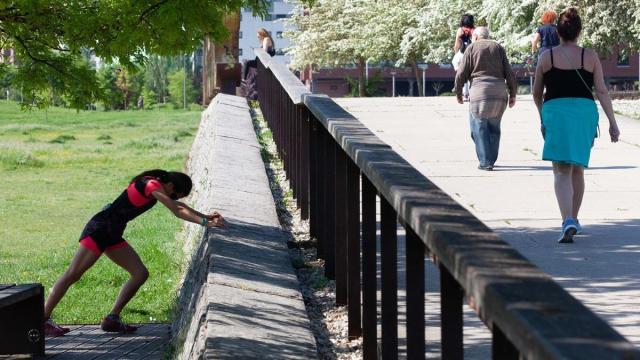 Astean hirutan gutxienez kirola egitea gomendatzen da.