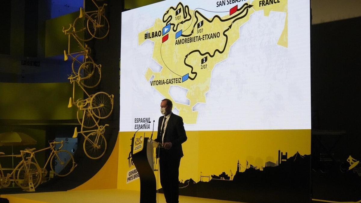 Christian Prudhomme, director del Tour de Francia, accionará el botón de la cuenta atrás el miércoles en Bilbao