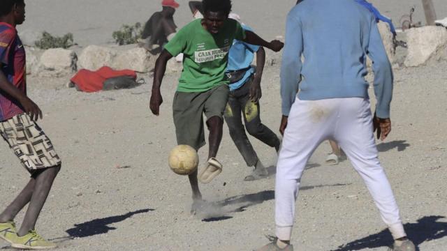 En imágenes: Vivas cree que quedan 6.000 migrantes ilegales en Ceuta y denuncia la "carencia de medios" en las cifras