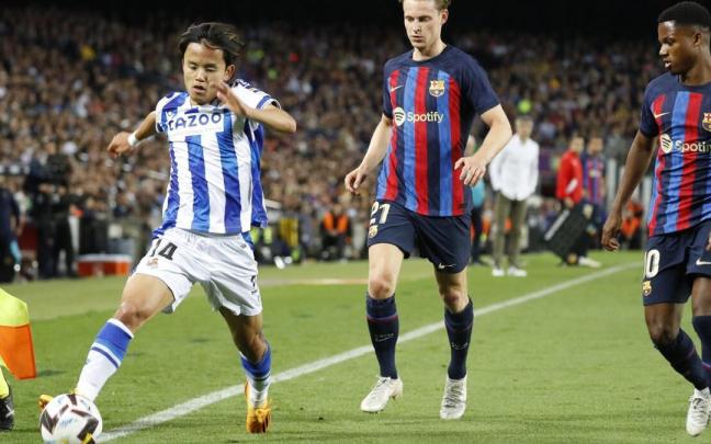 Las mejores imágenes del victorión de la Real en el Camp Nou. / MARTA PEREZ - TONI ALBIR / EFE