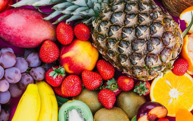 Los expertos recomiendan consumir cinco piezas de fruta o verdura al día