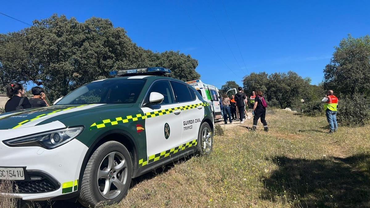 Los servicios de emergencias en el lugar del accidente.