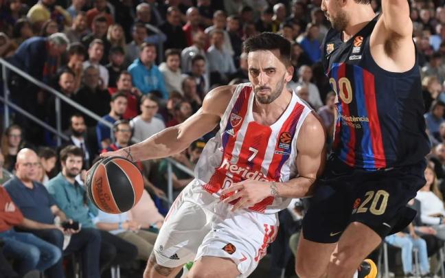 Campazzo avanza ante la oposición de su compañero de selección Laprovittola el pasado viernes en el Palau