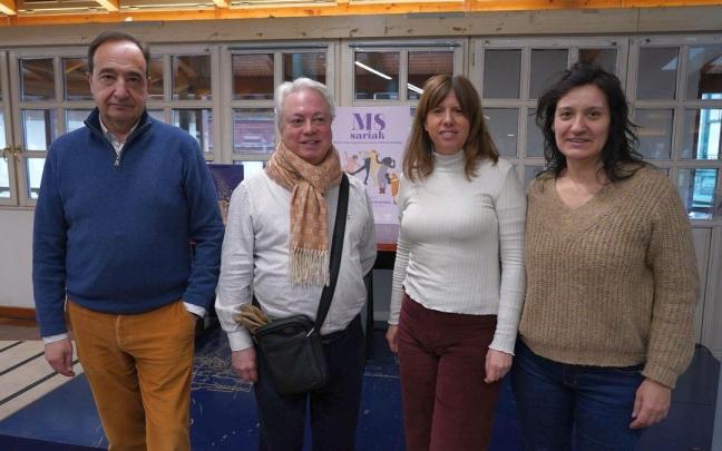 Entrega de los M8 sariak, premios a mujeres destacadas en los barrios históricos de Bilbao