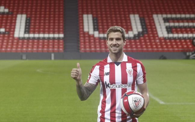 Presentacion de Iñigo Martinez como nuevo jugador del Athletic