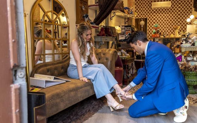 En imágenes: Customeus, la firma bilbaina que hace los zapatos de las Campanadas de EITB En imágenes: Customeus, la firma bilbaina que hace los zapatos de las Campanadas de EITB