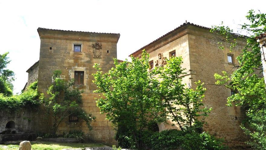Palacio de la familia de la Fuente, en Cortiguera.