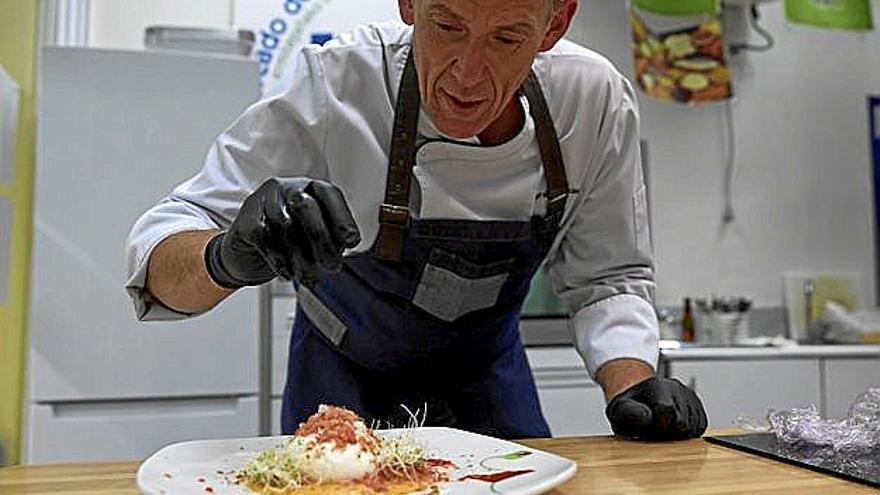 Recetas por el mundo en el mercado de Ermitagaña
