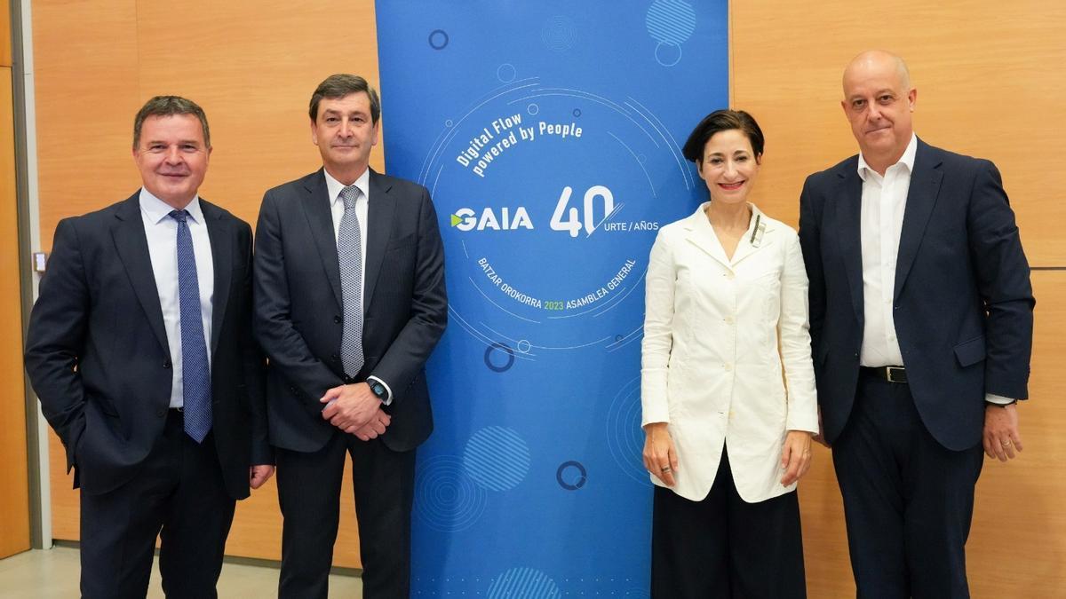 Tomas Iriondo, Ángel Echevarría, María Antonia Muguerza y Sabin Anuzita, durante la presentación de los resultados de GAIA.