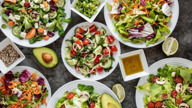 Variedad de ensaladas