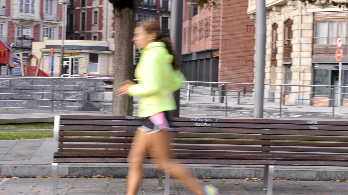 Los deportistas del PNV son los más constantes: el 75,6% de los que practican uno o más deportes en la actualidad.