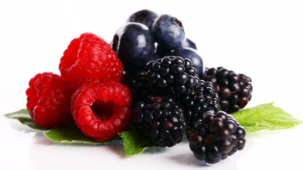 Los frutos rojos ayudan a regular la insulina.